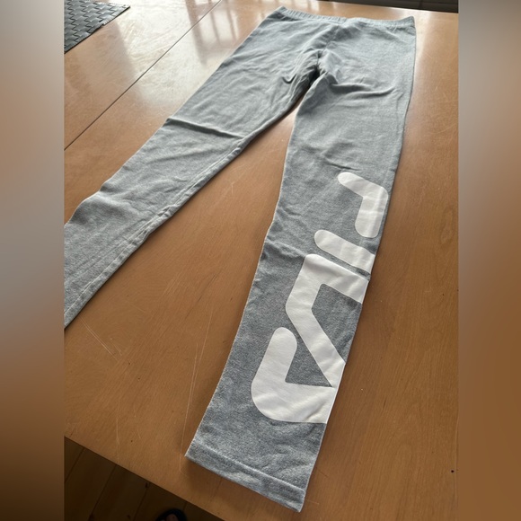 Pants Puma 🩶🤍🩷 - Picture 6 of 7